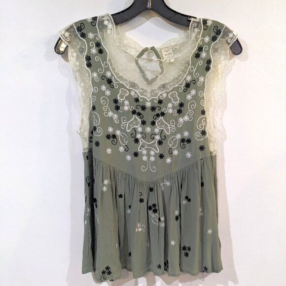 ANTHRO Seen Worn Kept | Lace embroidered sleeveless blouse - Picture 1 of 6